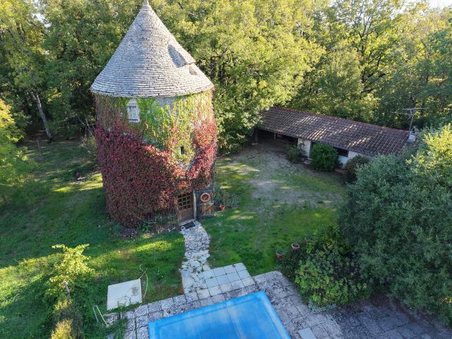 Maison vente à Villefranche-de-Rouergue, Sainte-croix