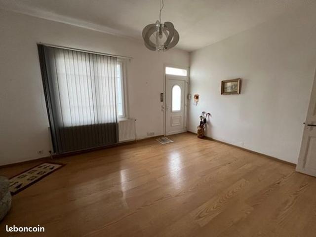 Maison vente à Agen, Aiguillon