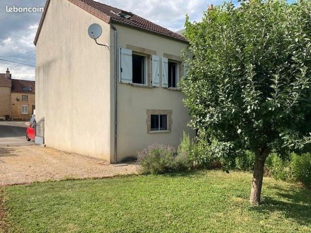 Maison vente à Montbard, Etrochey