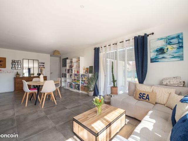 Maison vente à Arcachon, Salles