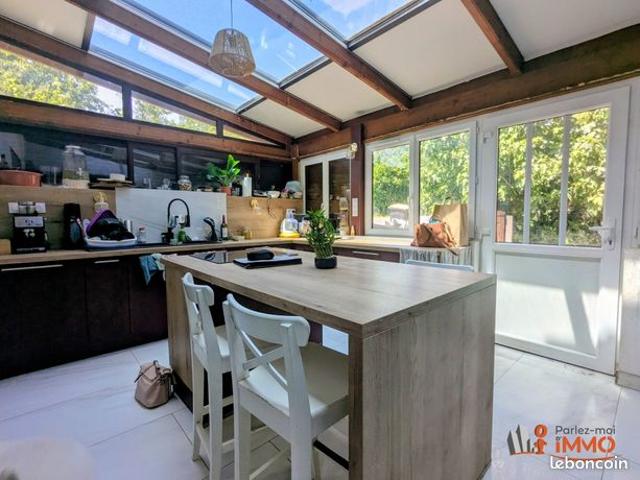 Maison vente à Montbrison, Précieux