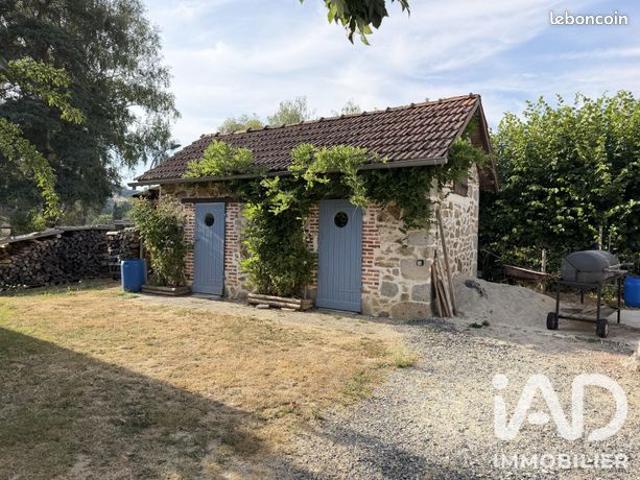 Maison vente à Aurillac, Laroquebrou