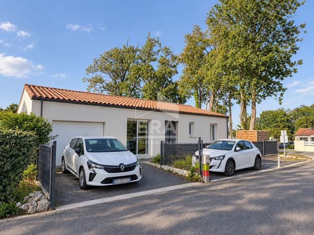 Maison vente à Saintes, Saint-georges-des-coteaux