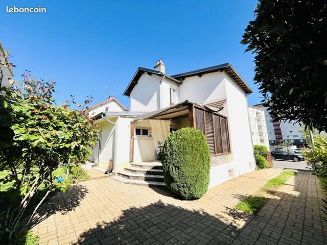 Maison vente à Dijon, Chenôve