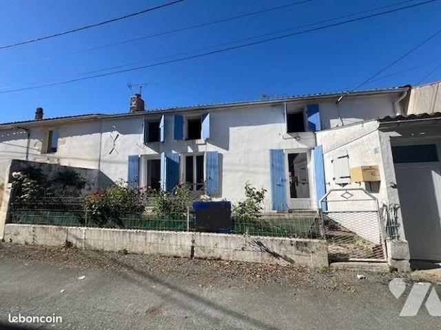 Maison vente à Fontenay-le-Comte, Damvix