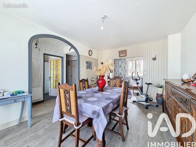 Maison vente à Moulins, Bourbon-l'archambault