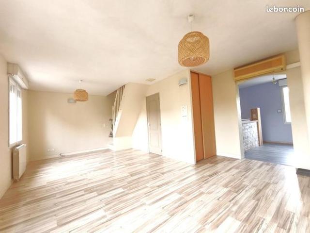 Maison vente à Angoulême, Aignes-et-puypéroux