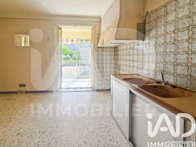 Maison vente à Alès, Branoux-les-taillades