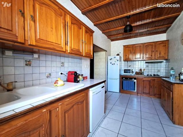 Maison vente à Saint-Jean-d'Angély, Saint-jean-d'angély