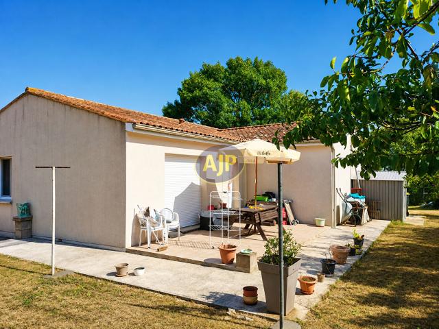 Maison vente à Rochefort, Beaugeay
