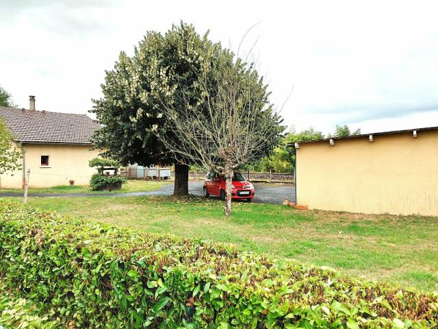 Maison vente à Nontron, Thiviers