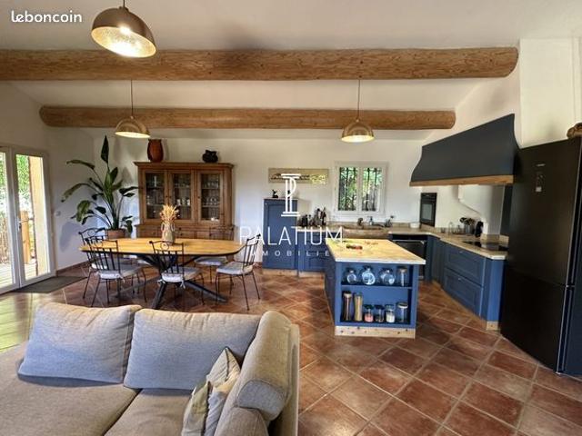 Maison vente à Forcalquier, Saint-maime