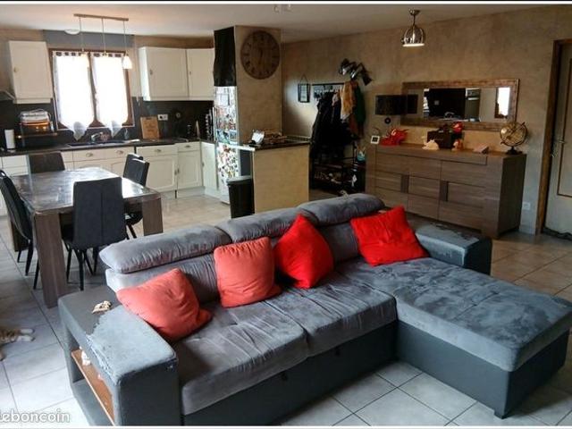 Maison vente à Moulins, Saint-menoux