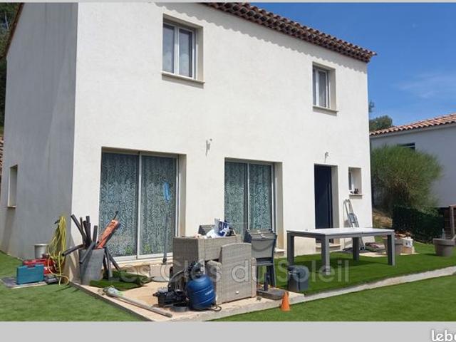 Maison vente à Arrondissement de Toulon, Le Revest-les-eaux