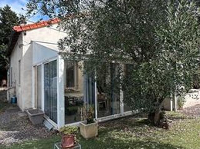 Maison vente à Châteauneuf-du-rhône, Guadeloupe