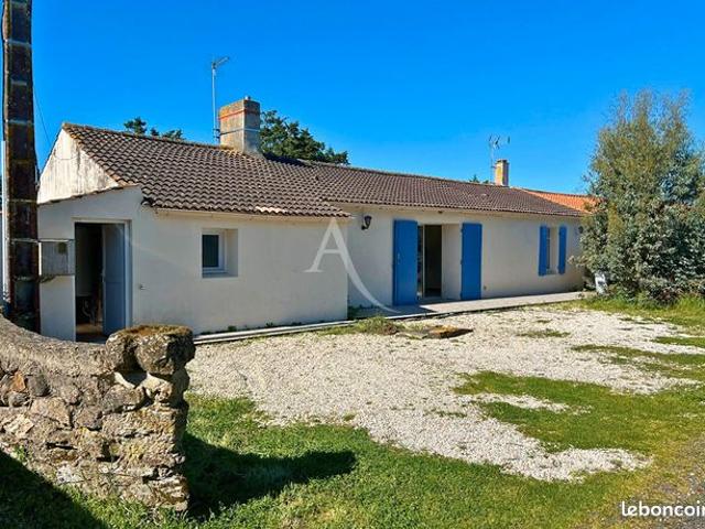 Maison vente à Niort, Bouin