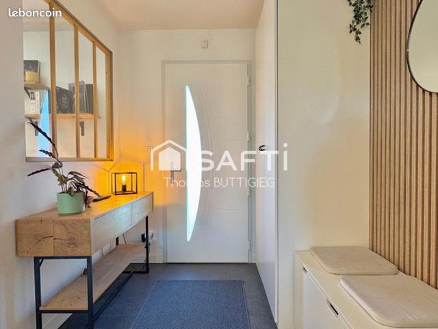 Maison vente à Nantes, Montbert