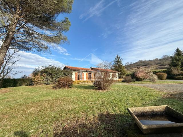 Maison vente à Mirande, Cazaux-villecomtal