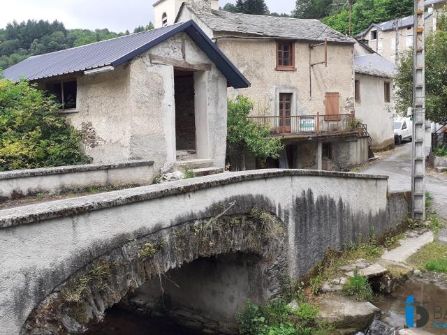 Maison vente à Castres, Escroux