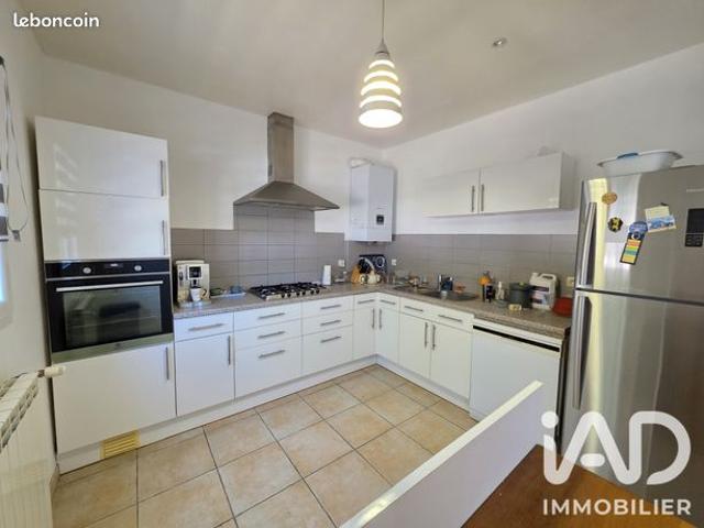 Maison vente à Narbonne, Ouveillan