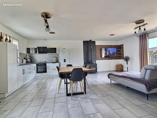 Maison vente à Saumur, La Breille-les-pins
