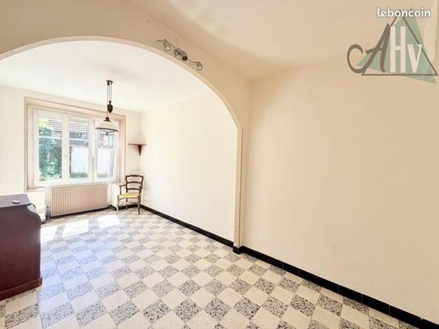 Maison vente à Provins, Villiers-saint-georges