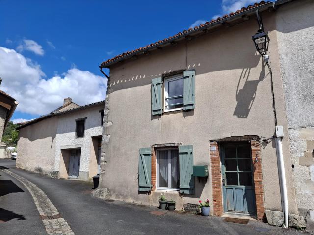 Maison vente à Montmorillon, Le Vigeant