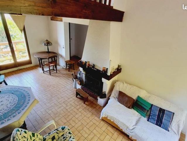 Maison vente à Étampes, La Ferté-alais