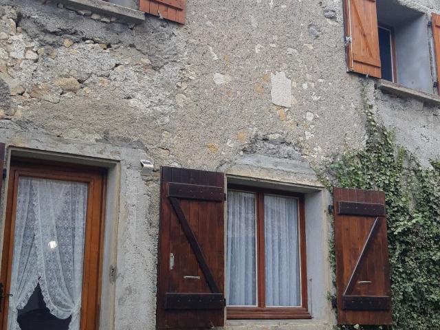Maison vente à Foix, Occitanie