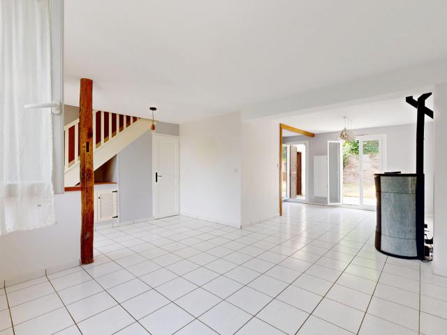 Maison vente à Versailles, Plaisir