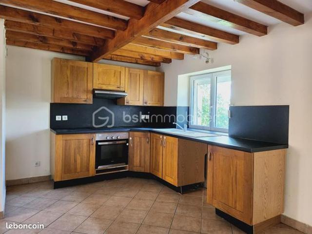 Maison vente à Vienne, Roybon