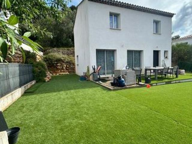 Maison vente à Arrondissement de Toulon, Le Revest-les-eaux