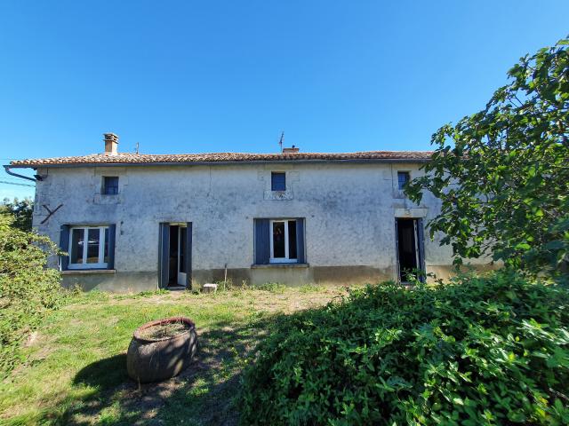 Maison vente à La Chapelle-Montreuil, Boivre-la-Vallée