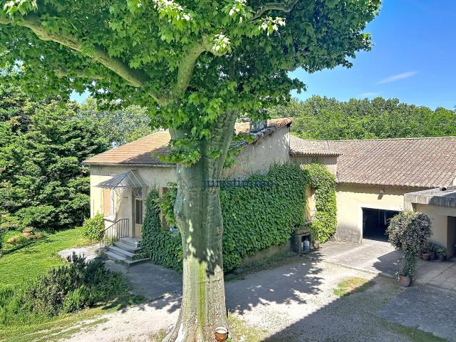 Maison vente à Carpentras, Mondragon