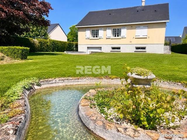 Maison vente à Saumur, Distré