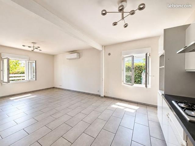 Maison vente à Saint-Émilion, Gironde