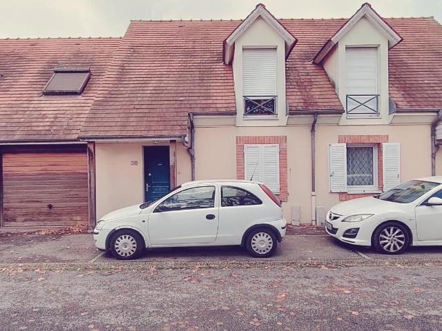 Maison vente à Compiègne, Chevrières