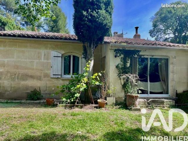 Maison vente à Arles, Les Baux-de-provence