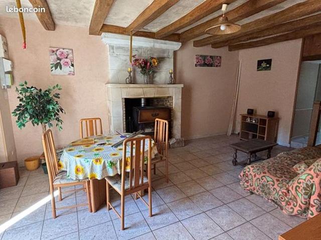 Maison vente à Pleumartin, Vienne