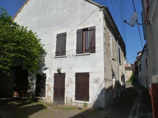 Maison vente à Saint-Florentin