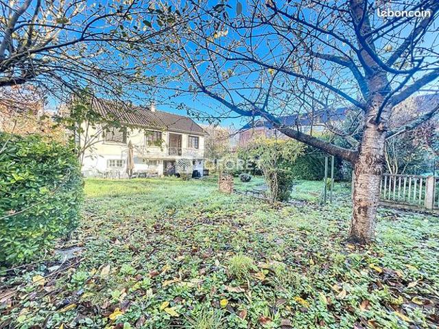 Maison vente à Saint-cyr-l'ecole