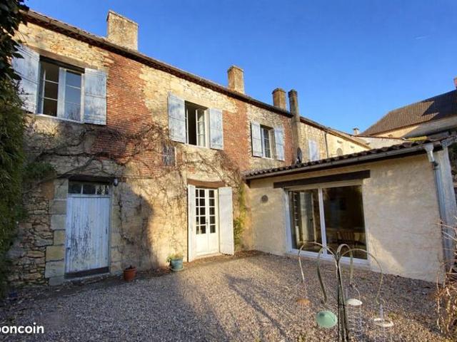 Maison vente à Sarlat-la-Canéda, Le Bugue