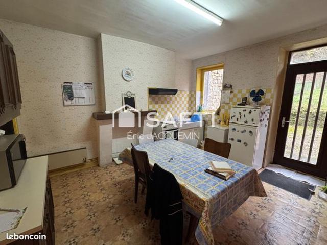 Maison vente à Vouziers, Chatel-chéhéry