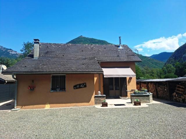 Maison vente à Saint-Béat, Saint-Béat-Lez
