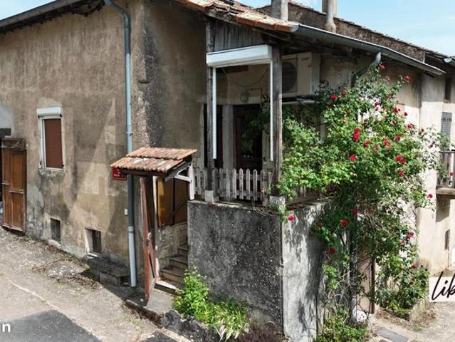 Maison vente à Farges-lès-Mâcon, Saône-et-Loire