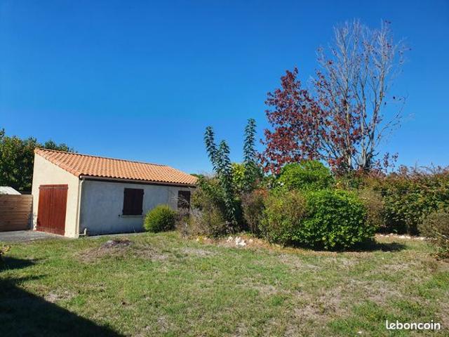 Maison vente à Saintes, Semussac