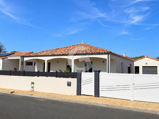 Maison vente à Les Sables-d'Olonne, Saint-cyr-en-talmondais