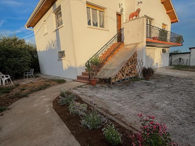 Maison vente à Caubin, Arthez-de-Béarn