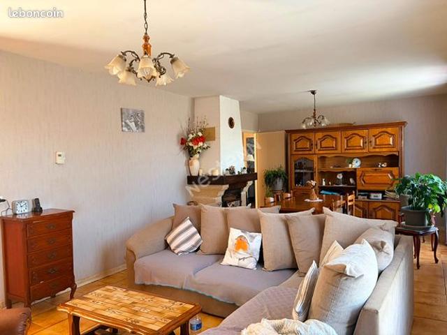 Maison vente à Louhans-Châteaurenaud, Sornay