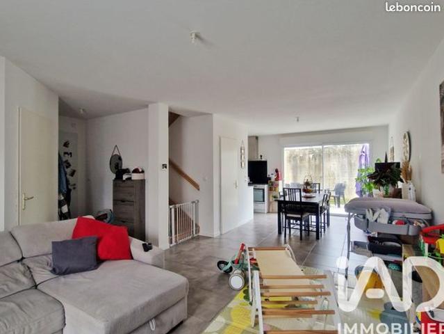 Maison vente à Angoulême, Aignes-et-puypéroux